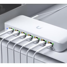 UBNT USW-Ultra UBNT USW-Ultra