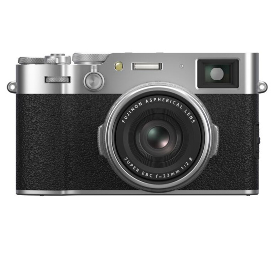 Fujifilm X100VI silver Fujifilm X100VI silver